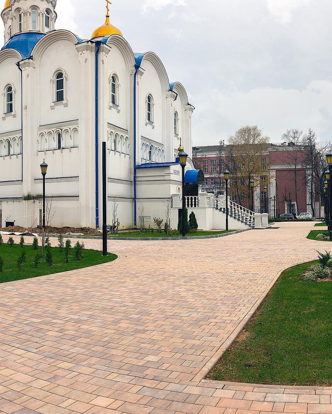Тротуарная плитка BRAER II «Старый город Ландхаус» Color Mix Тип 17 «ПРАЙД»